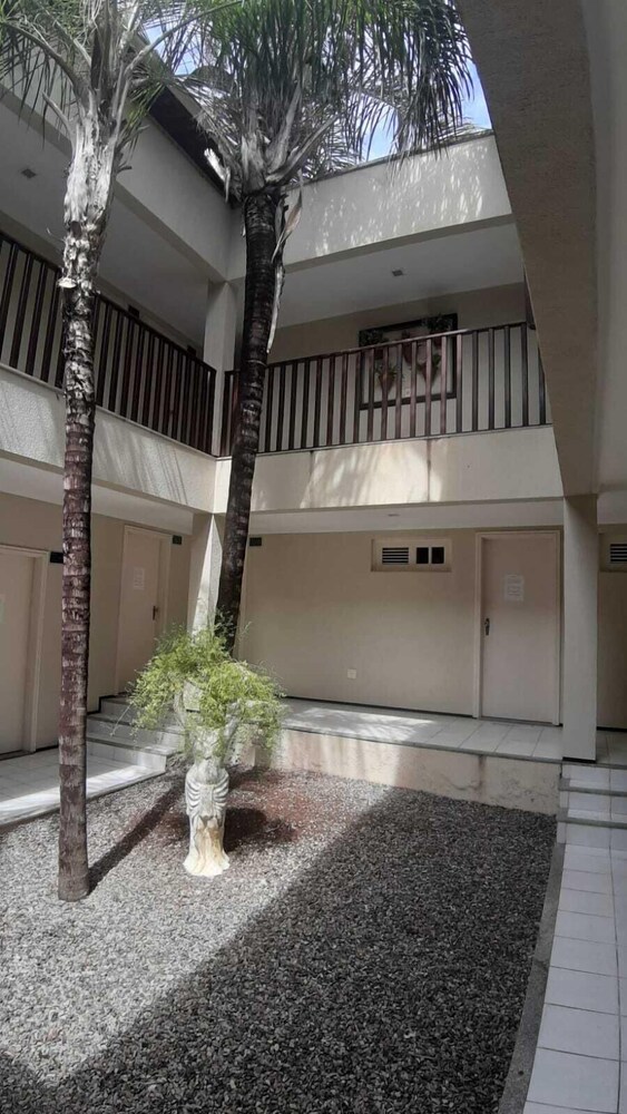 Hotel Praia 2000 32/34