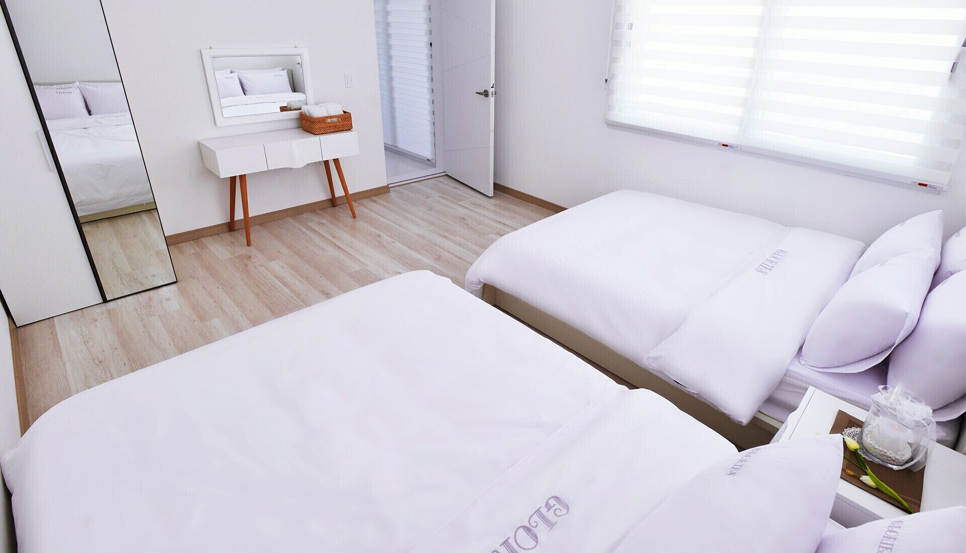 2 Rooms, Spa, 2 Queen Beds