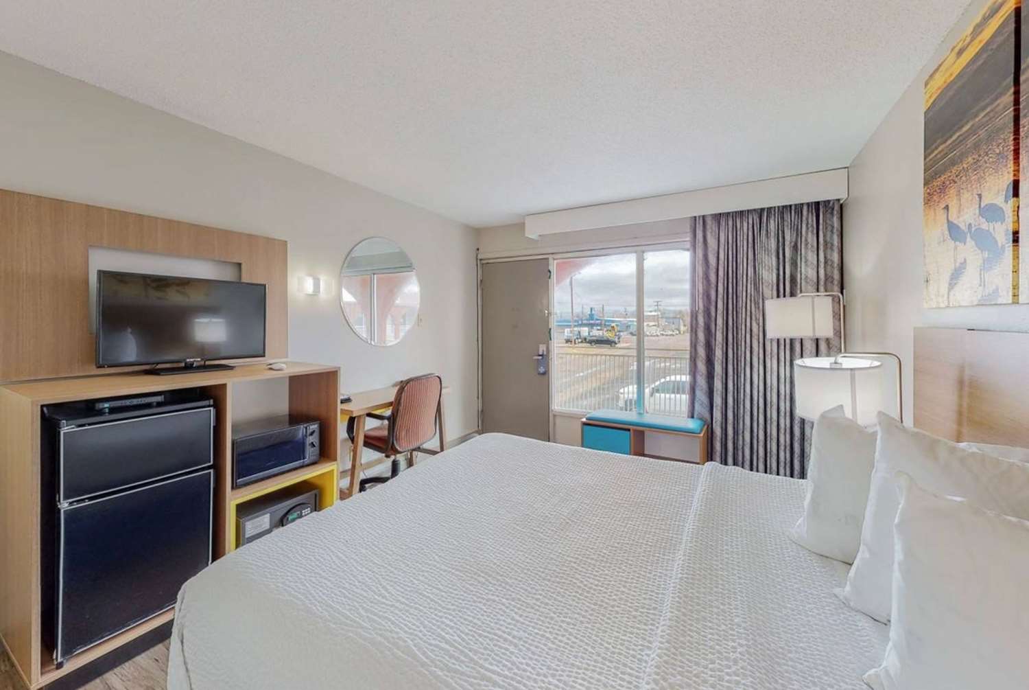 Days Inn by Wyndham Socorro 8/13