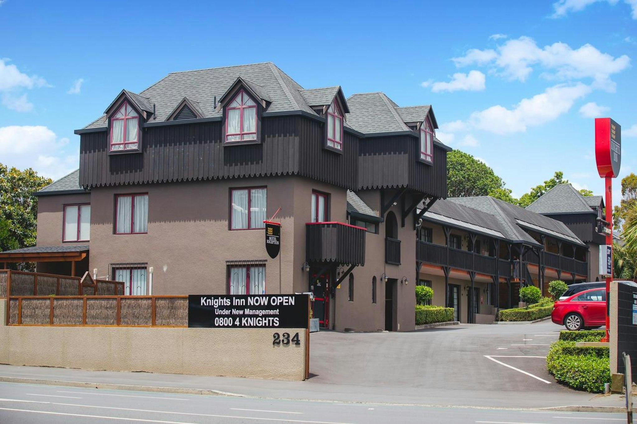 Knights Inn 1/31
