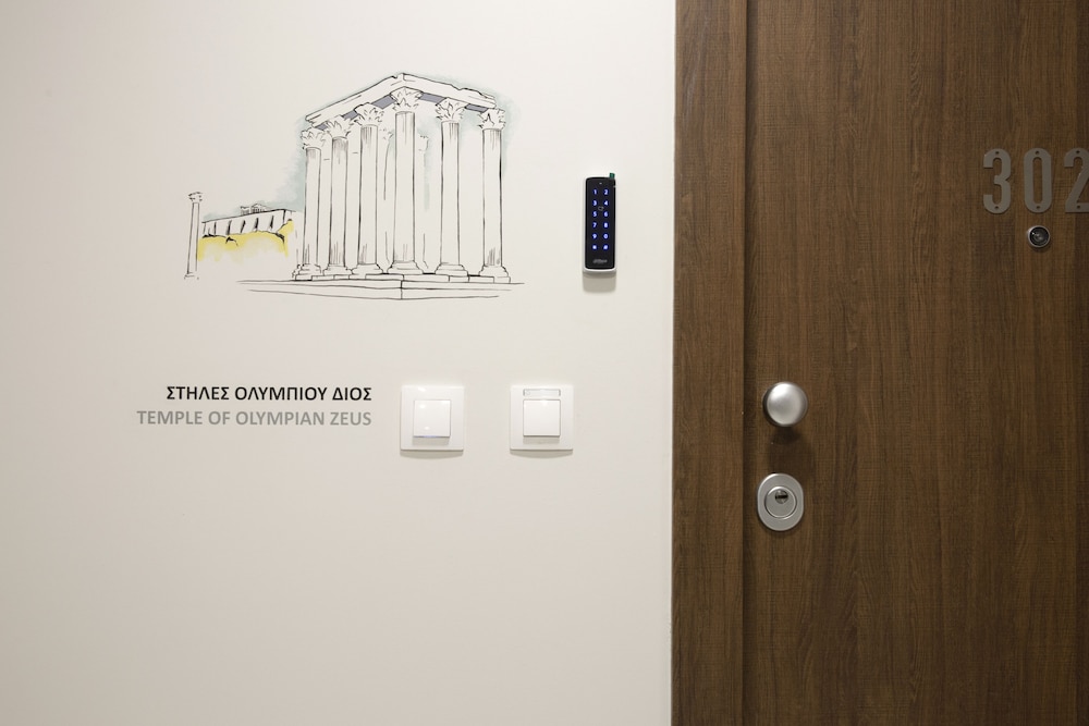 Supreme Luxury Suites By Athens Stay 33/67