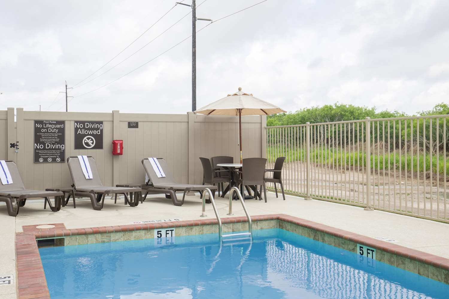 Sleep Inn & Suites Ingleside - Corpus Christi 29/50