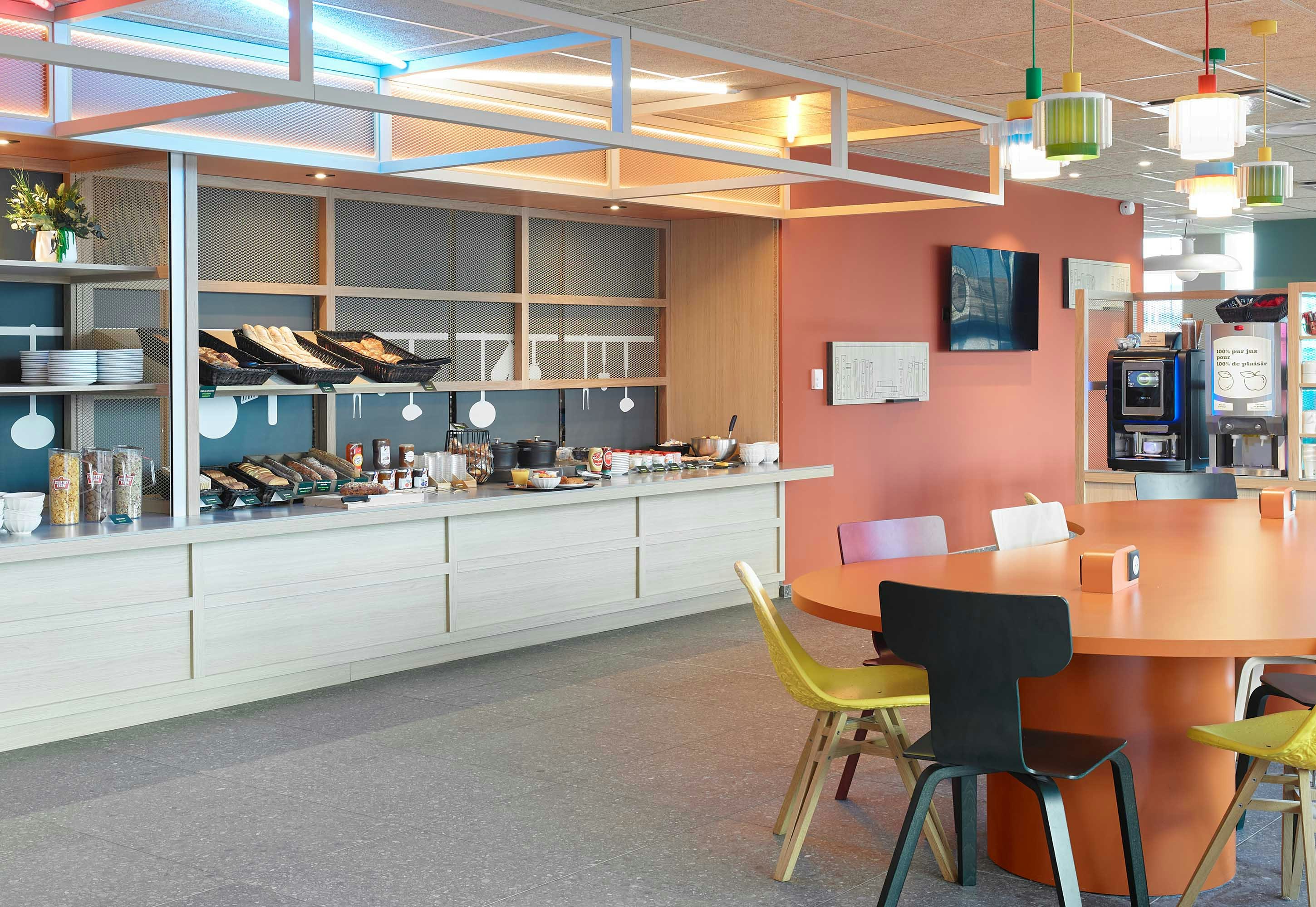 B&B HOTEL Marne-la-Vallee Val d Europe 26/30