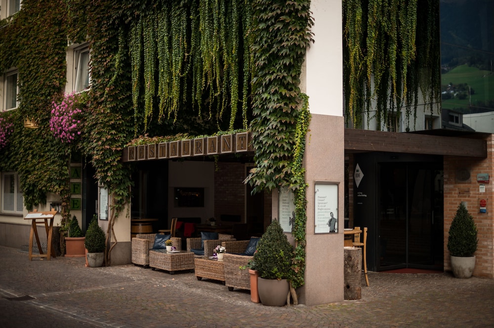Hotel Krone 43/50