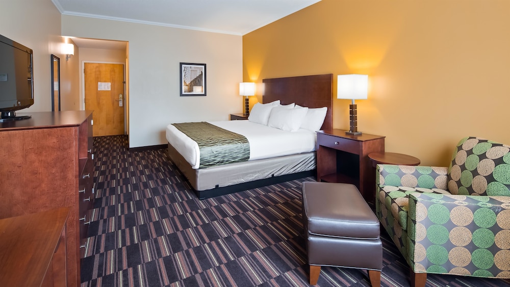 Best Western Falcon Plaza 10/38