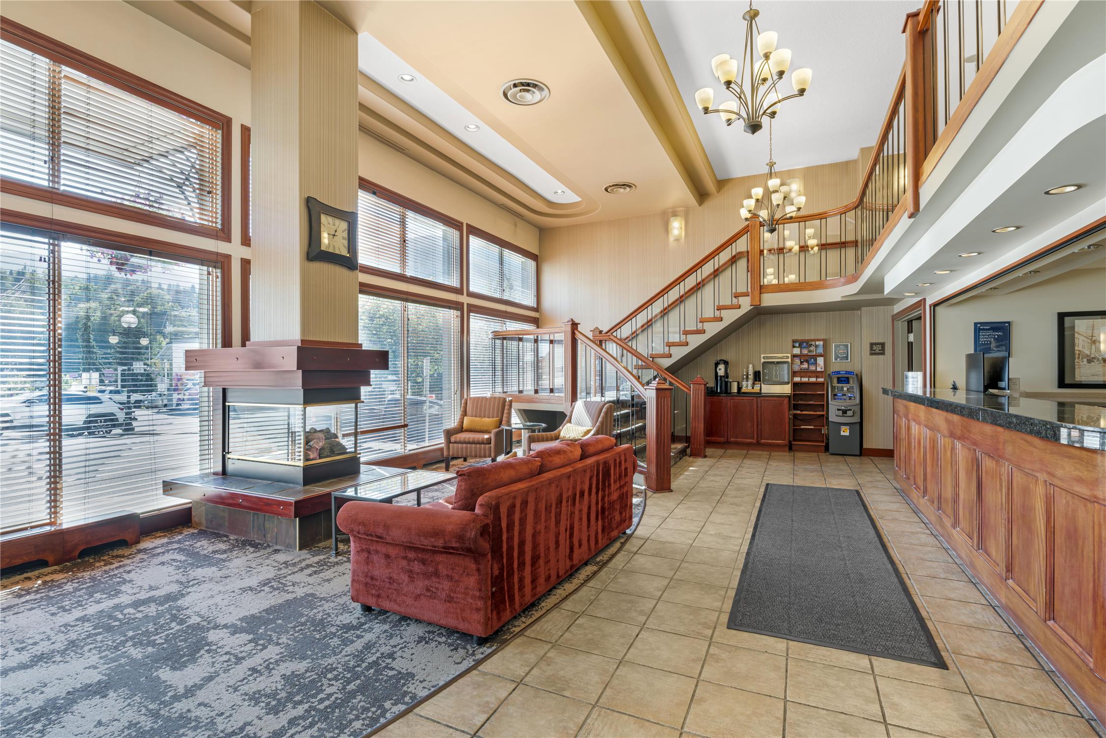 Best Western Plus Baker Street Inn 46/68