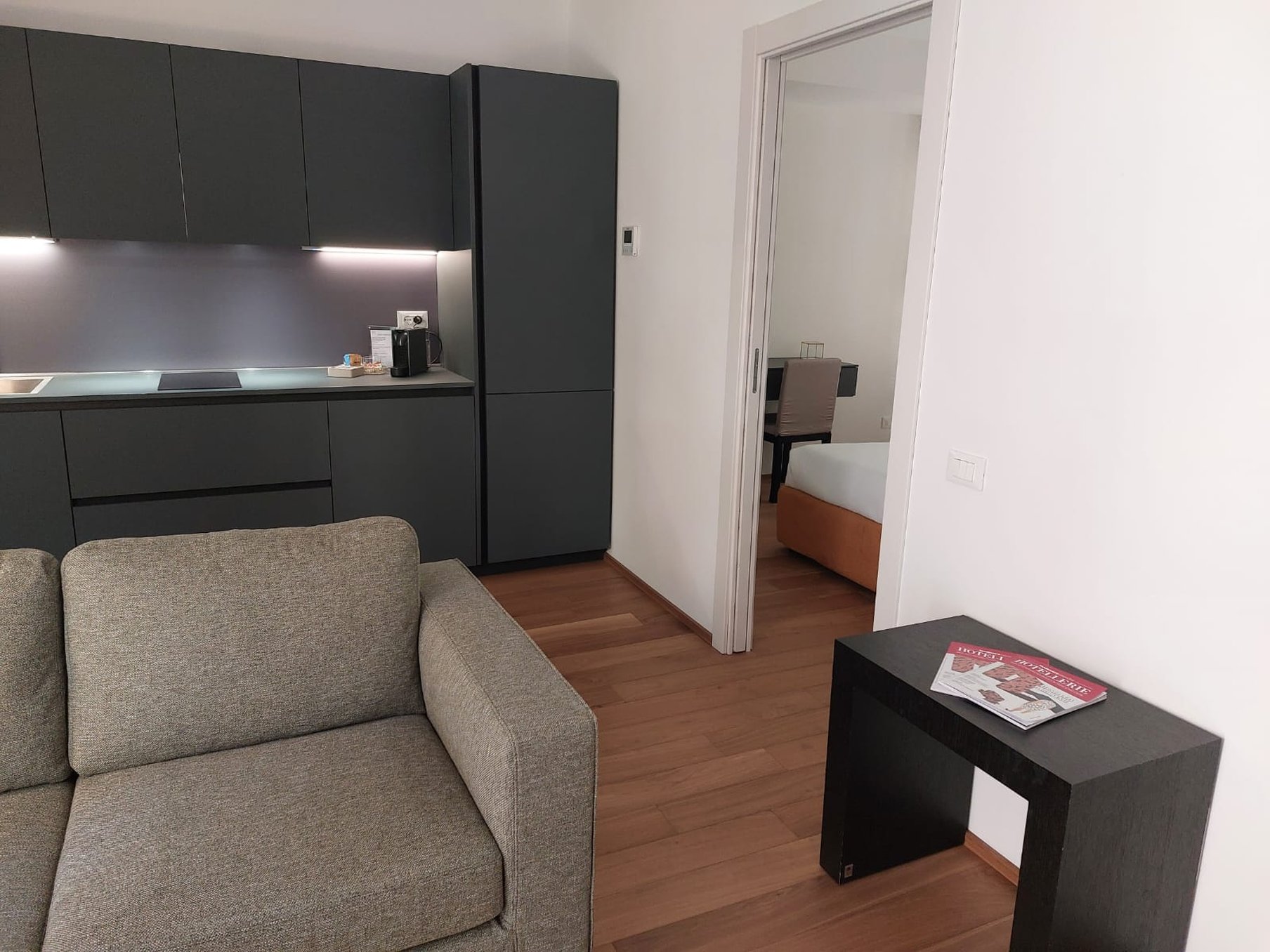 NJ Hotels & Apartments 28/49