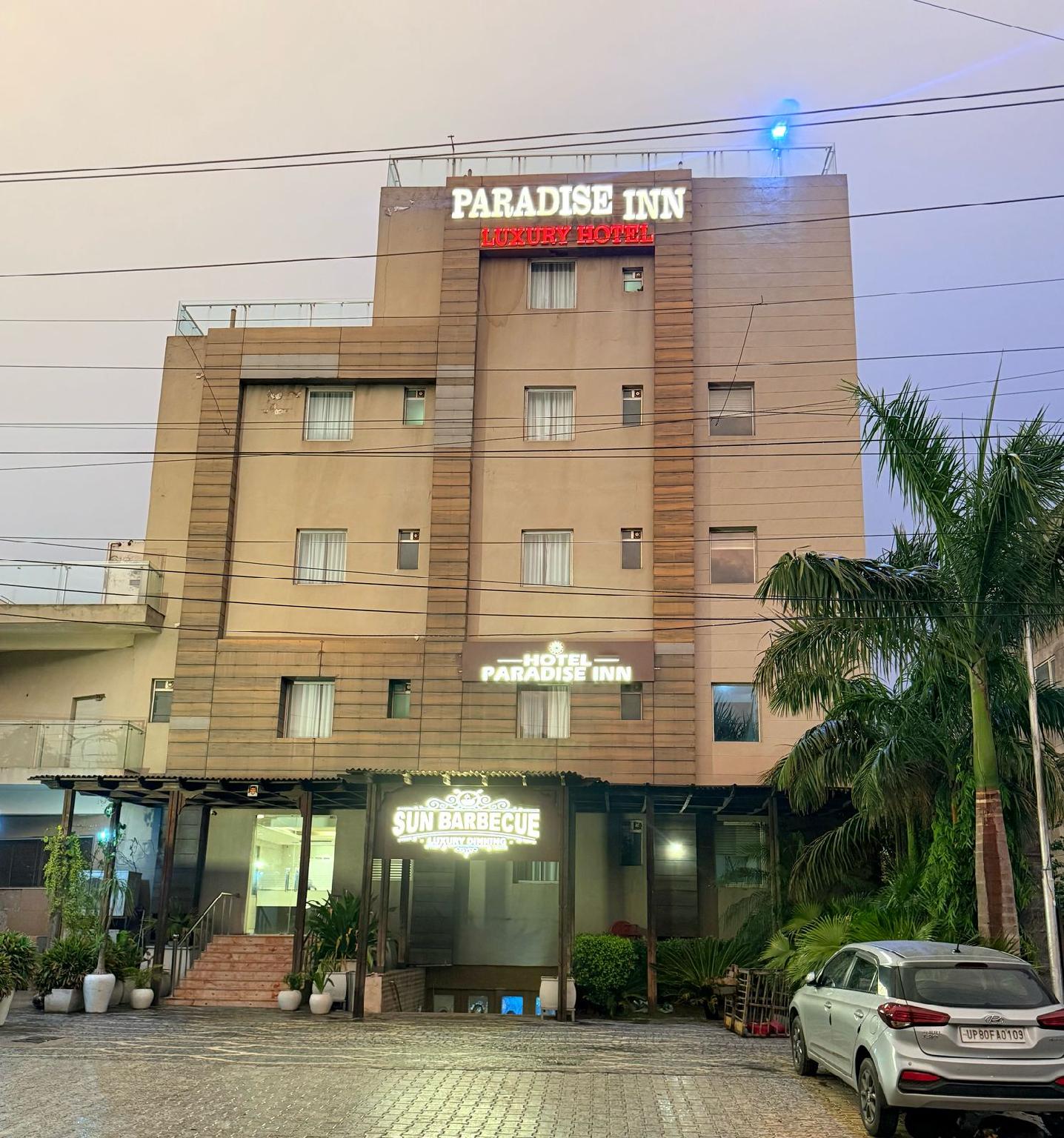 HOTEL PARADOR AGRA 6/45