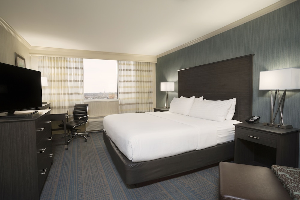 Holiday Inn Columbus Downtown Capital Square 21/65