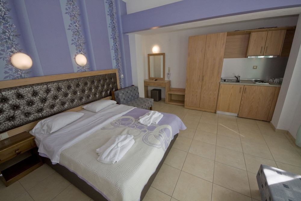 Blue Sea Beach Resort 56/73
