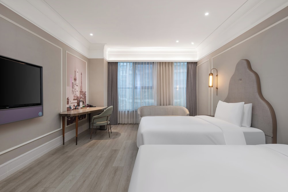 Deluxe, Twin Beds
