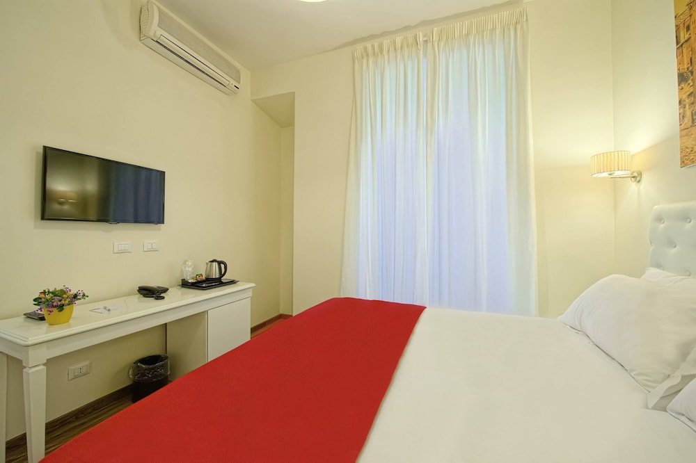 Star Vatican Rooms 26/58