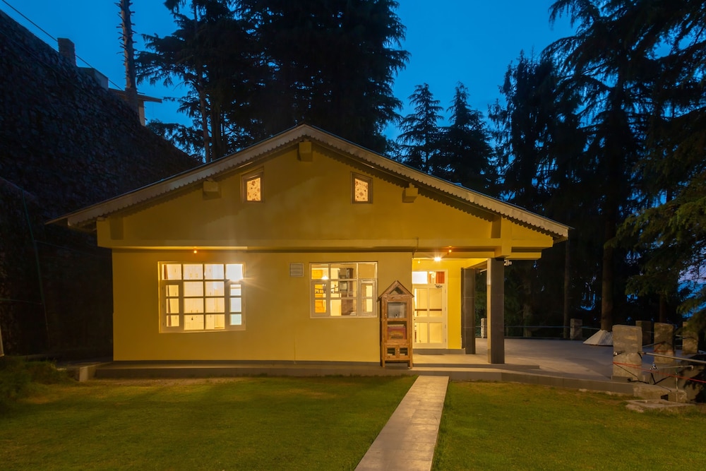 BluSalzz Villas - The Pine Tree, Dalhousie - Himachal Pradesh in DALHOUSIE