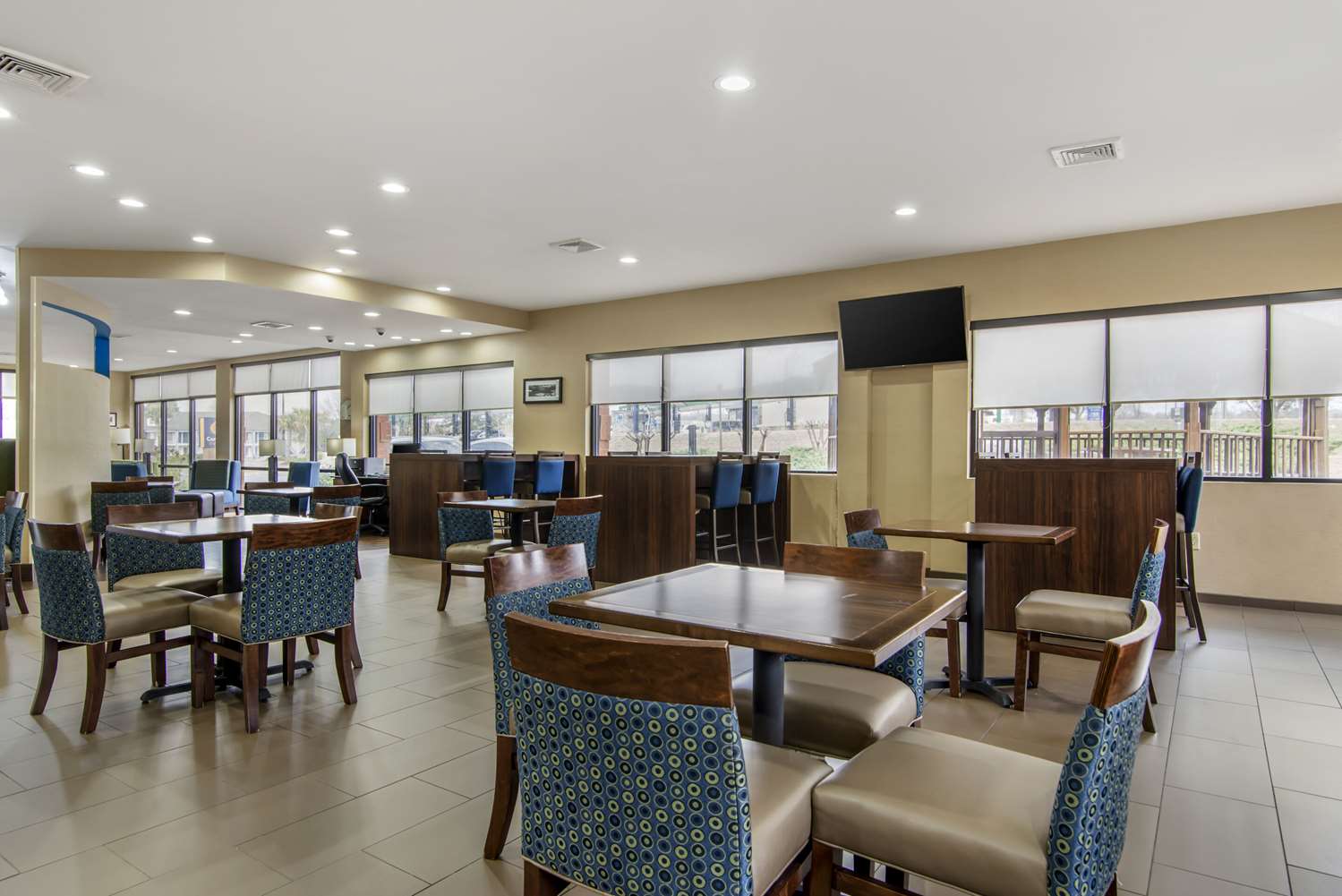 Comfort Suites Macon Northwest 12/14