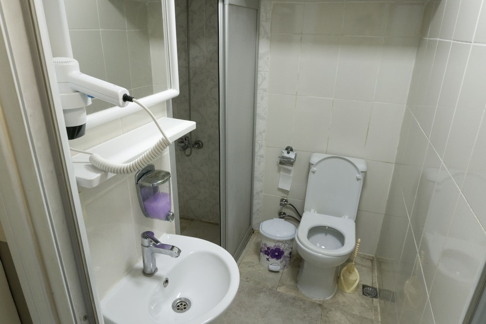 KOCAK PENSION OTEL 25/29