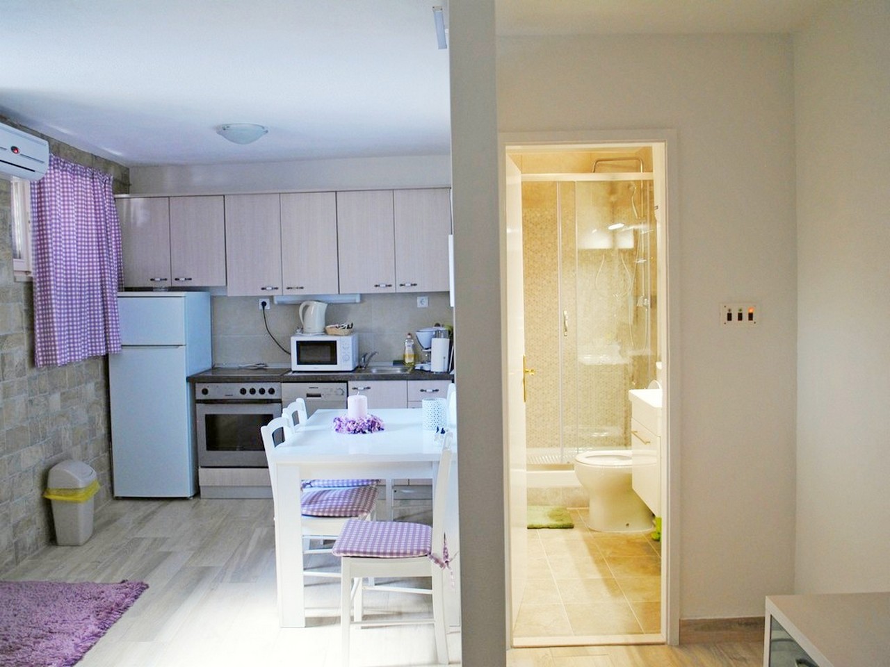 HOTEL APARTMANI SLAVICA 38/38