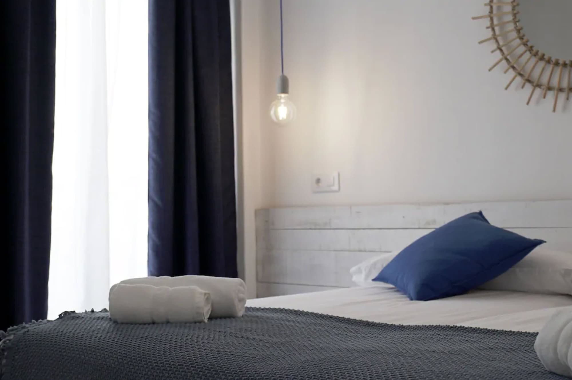 2 BEDROOMS, APARTMENT
