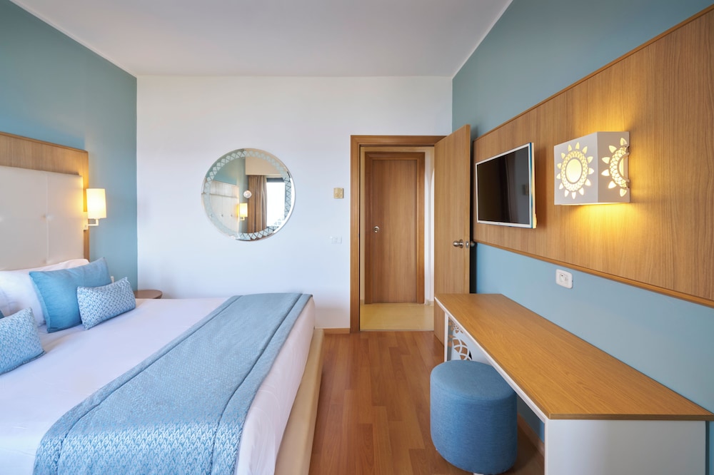 TUI BLUE Manar 20/59
