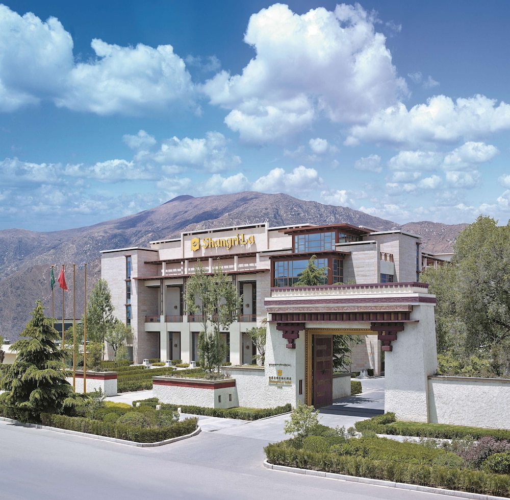 Shangri-La Lhasa 4/50