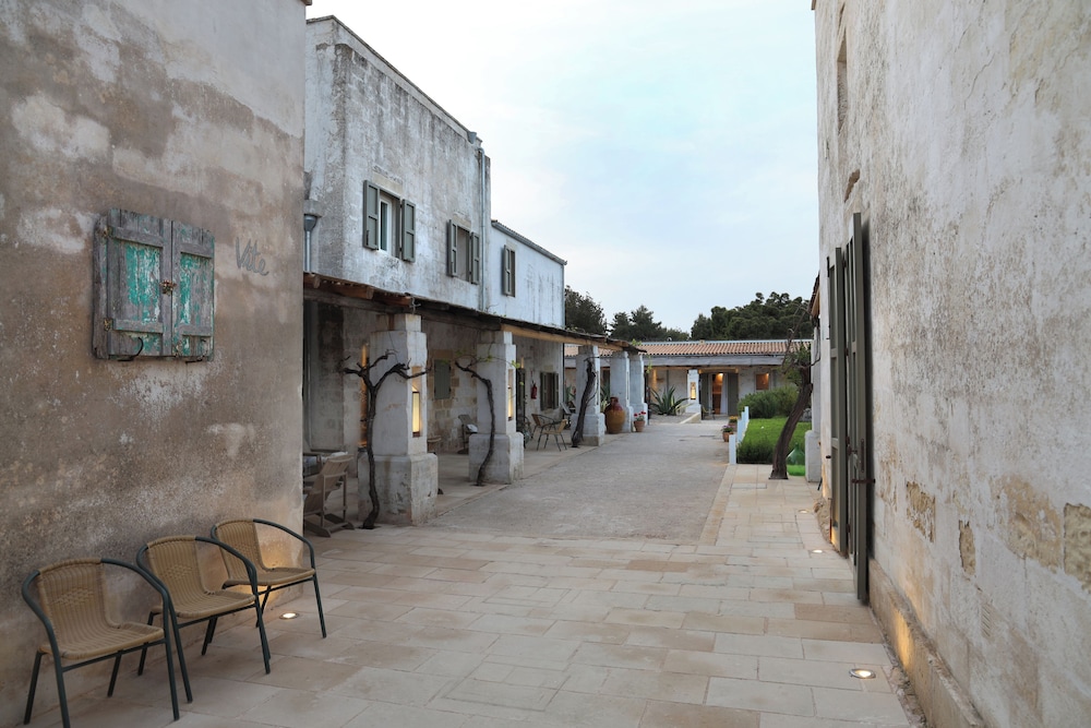 Borgo Sentinella 38/50