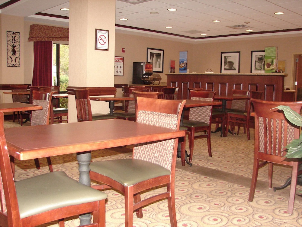 Hampton Inn Nanuet 31/41