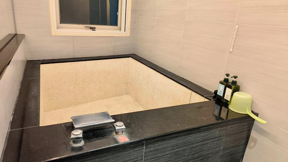 Jiaoxi Twenty-One Hotspring Bnb 49/49