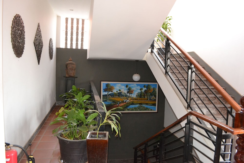 Baby Elephant Boutique Hotel 5/69