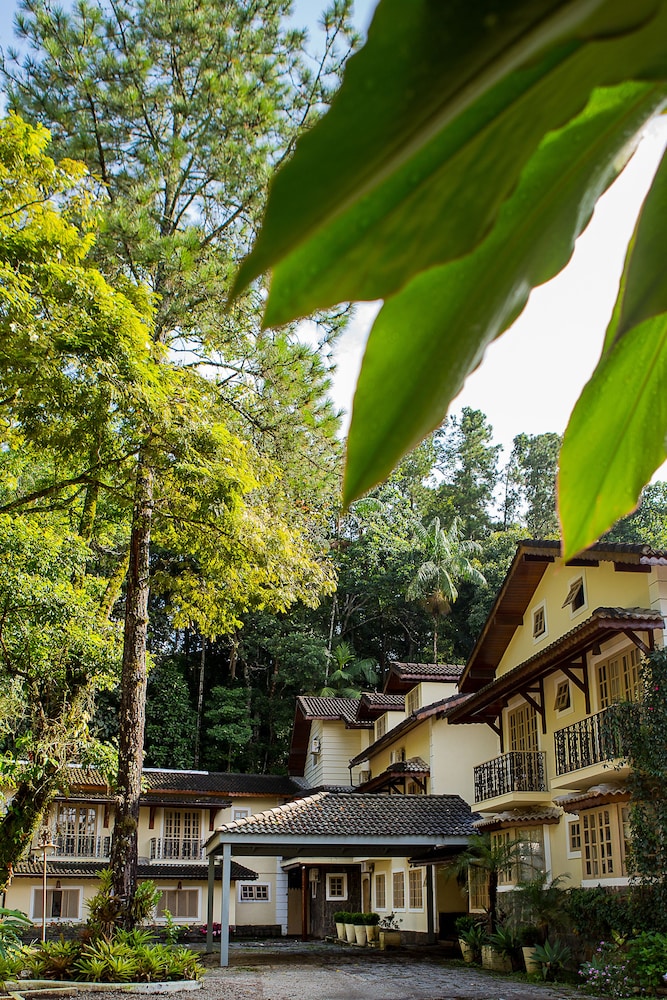 Hotel Rio Penedo 34/46