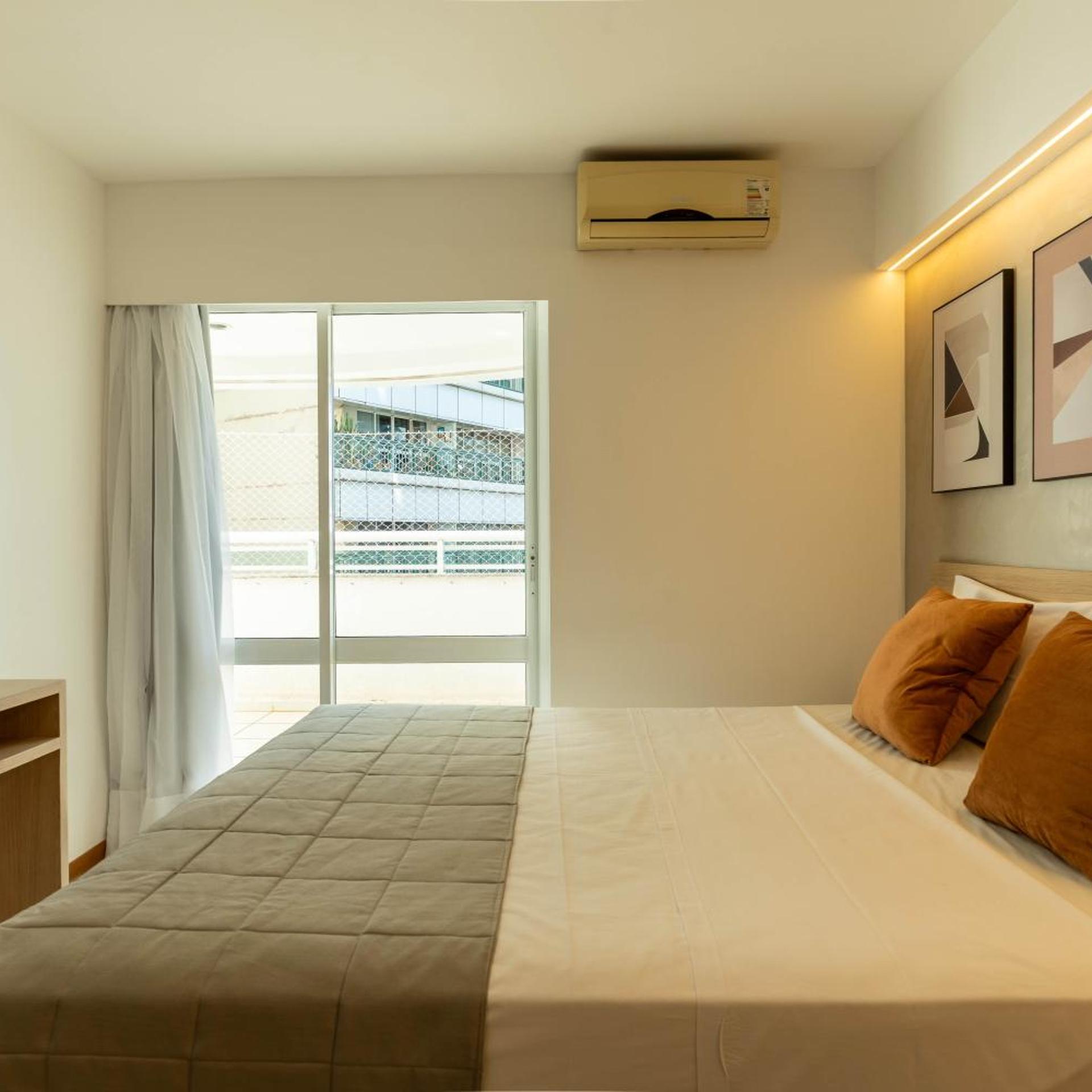 Biarritz Hplus Long Stay 33/54