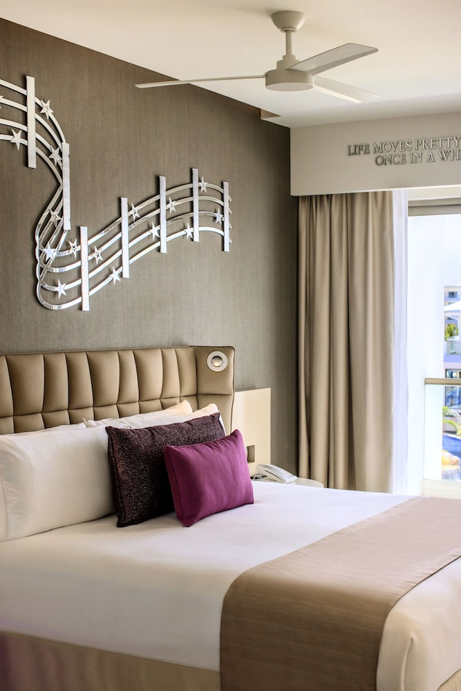 Planet Hollywood Cancun, An Autograph Collection All-Inclusive Resort 47/82