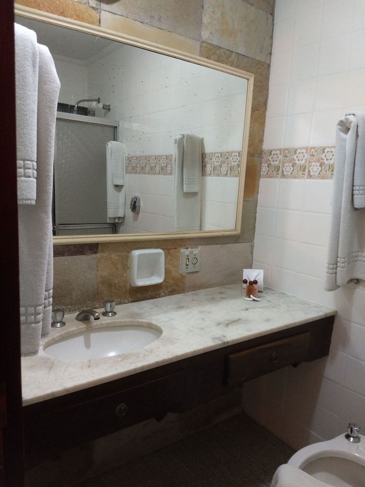 غرفة قياسية ثلاثية بثلاثة أسرّة، Ubatuba Palace Hotel 3/3