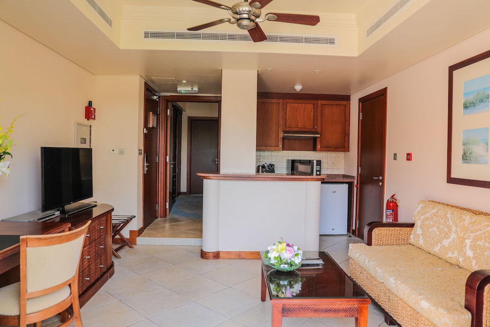 Danat Jebel Dhanna Resort photo5
