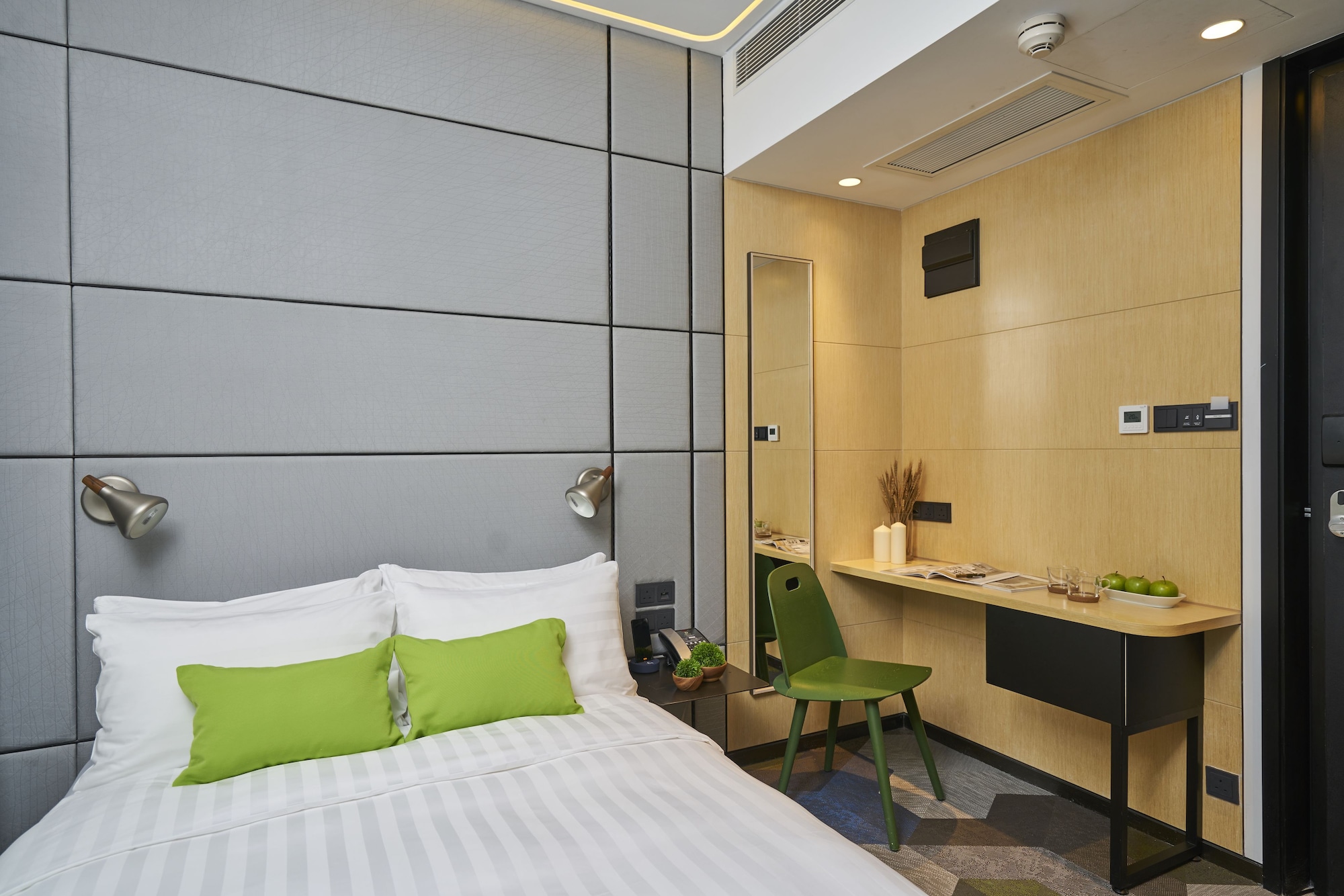 Ease, Superior, Double Bed