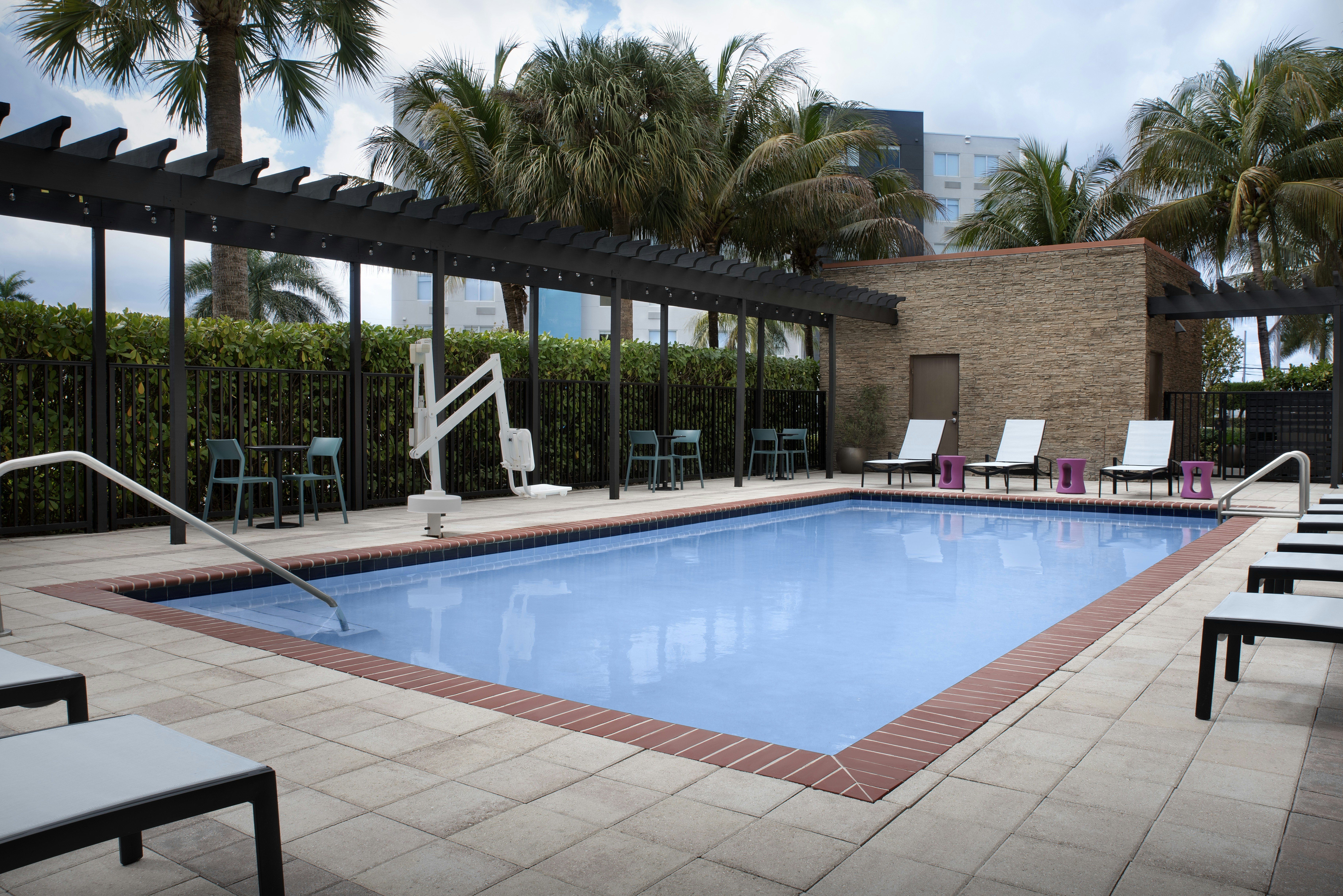 Home2 Suites By Hilton Florida City Fl 20/20