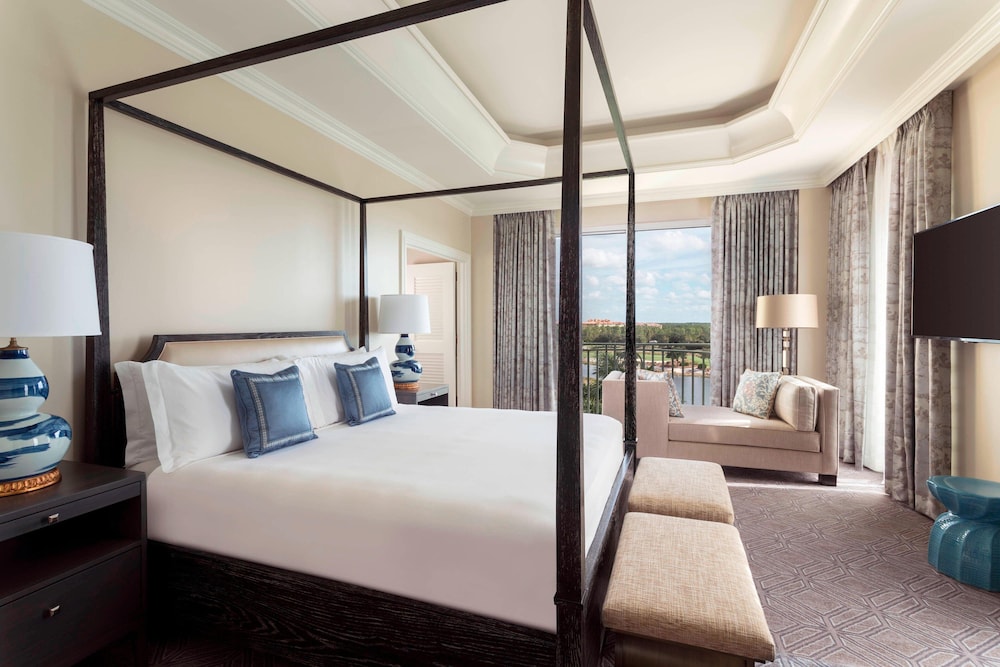 The Ritz-Carlton Naples, Tiburon 17/67