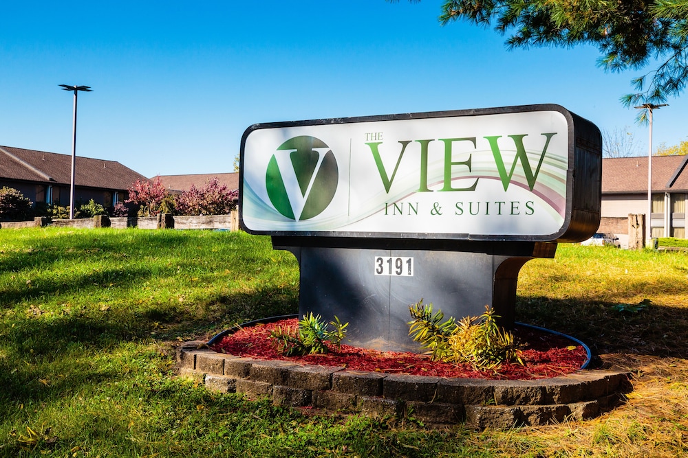 The View Inn Suites Hotel 5/69