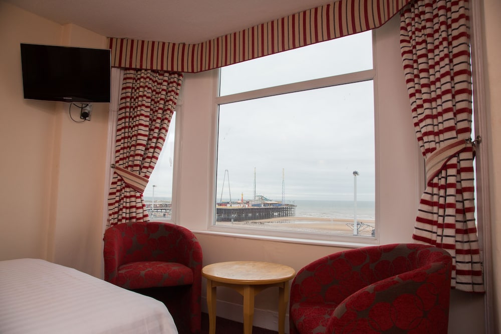 Viking Hotel 35/50