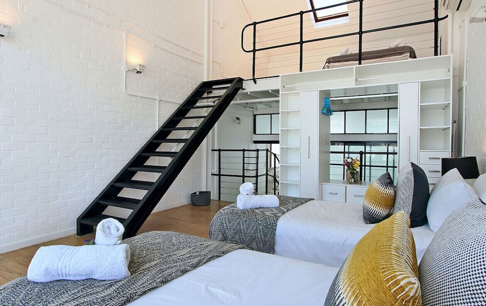 Manhattan Lofts 13/50