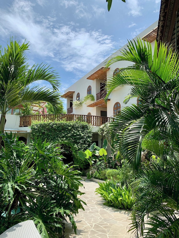 Kresna Suites By Villa Kresna 74/77