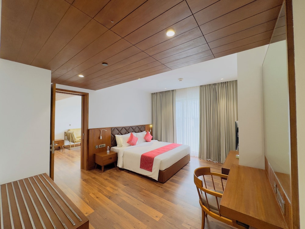 Gokulam Grand Hotel Kozhikode 21/37