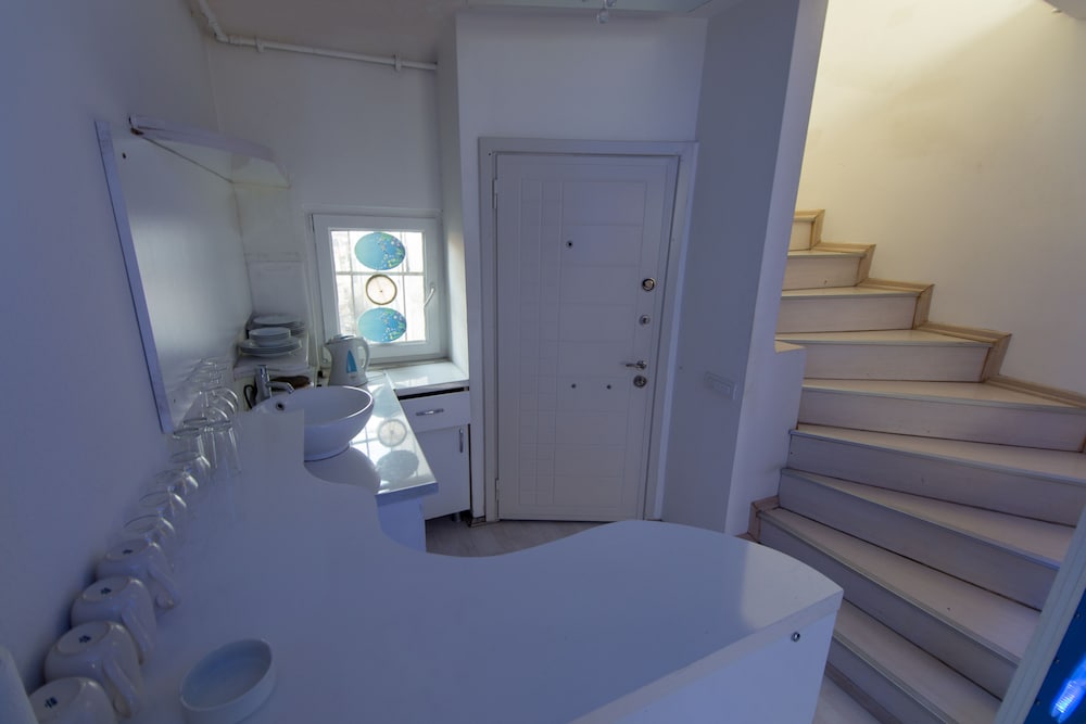 Element Suites 28/65