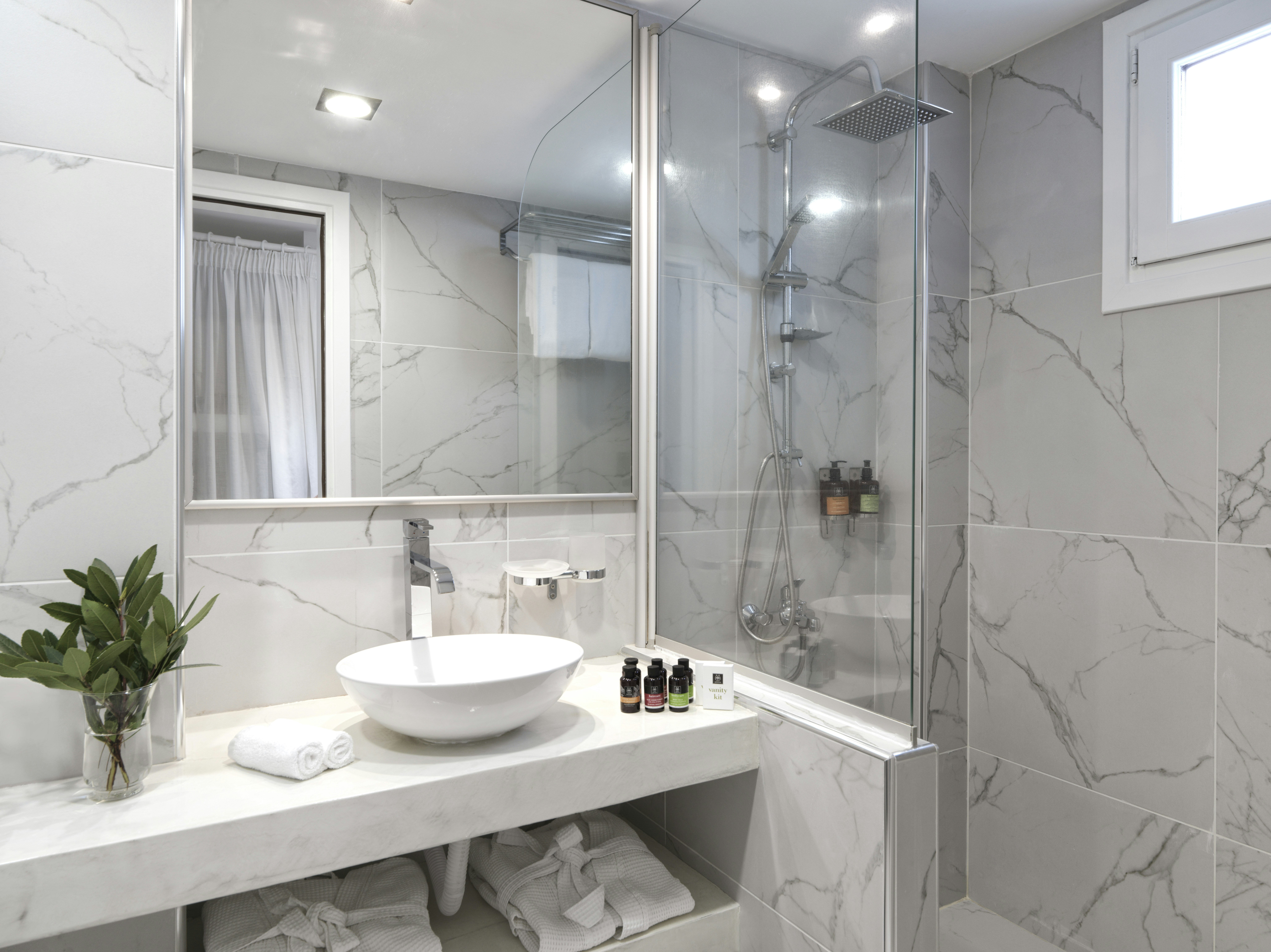 Aressana Spa Hotel and Suites 80/82