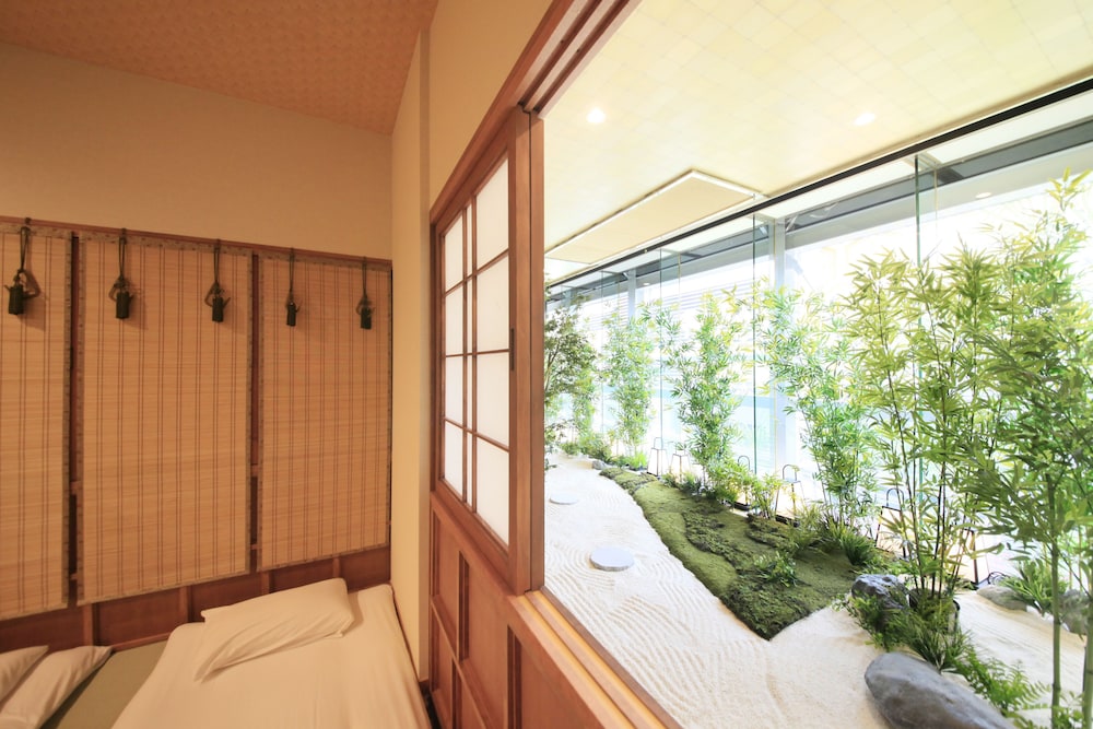 Ueno Station Hostel Oriental 1 28/50