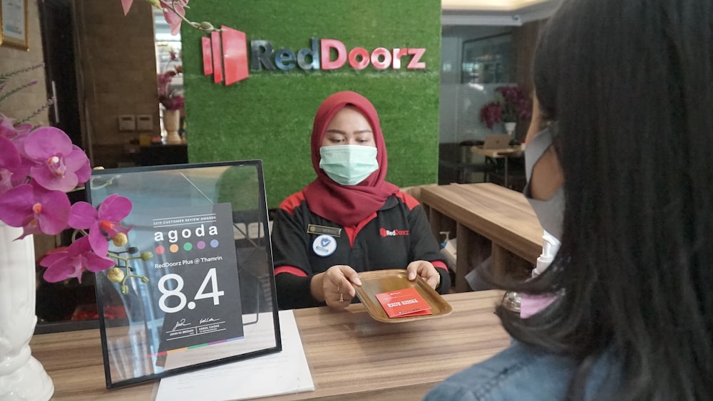 Reddoorz Plus @ Thamrin 6/50