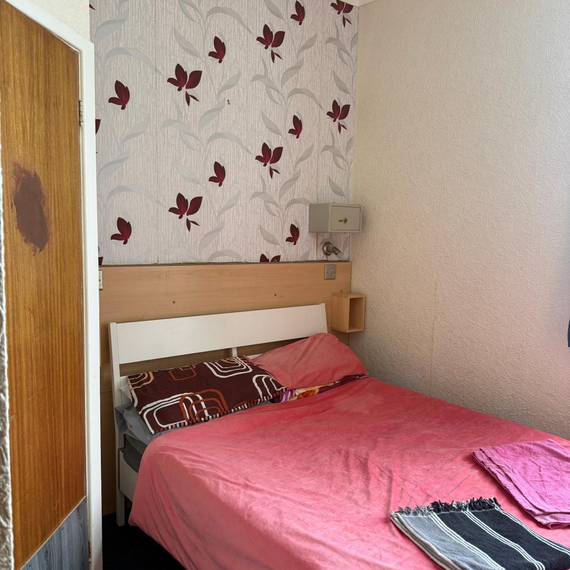 Compact Double Room، The Hawkes Hotel 3/7