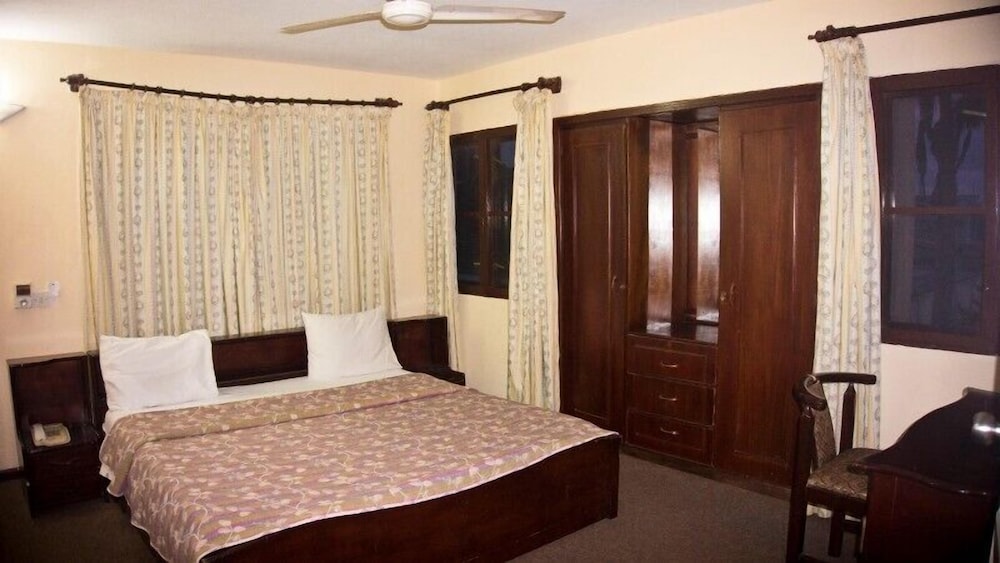Pekan Hotel 15/71