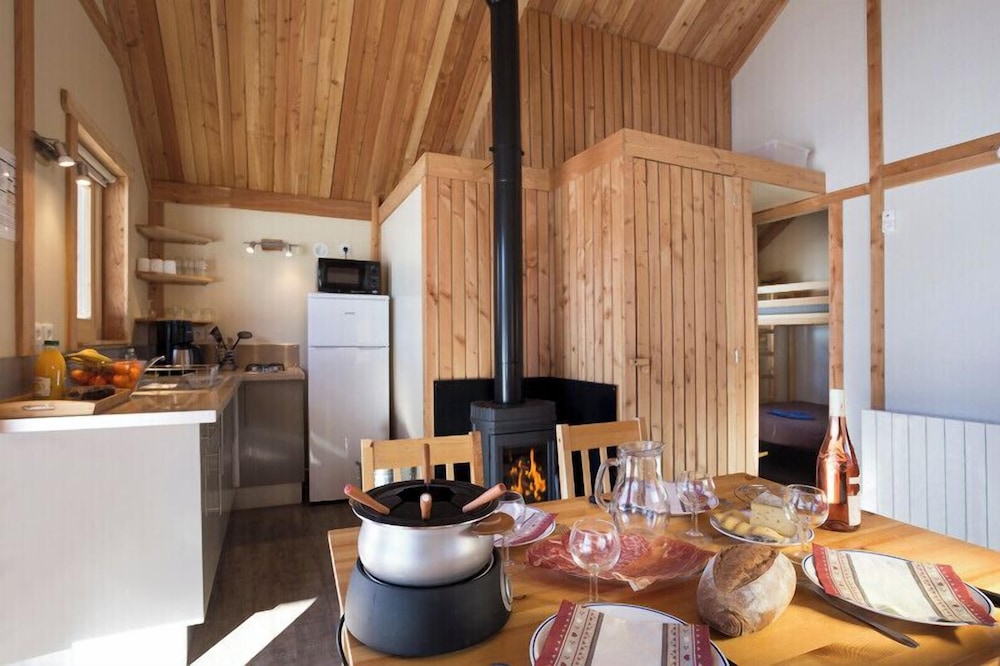 Huttopia Bourg Saint Maurice 34/48