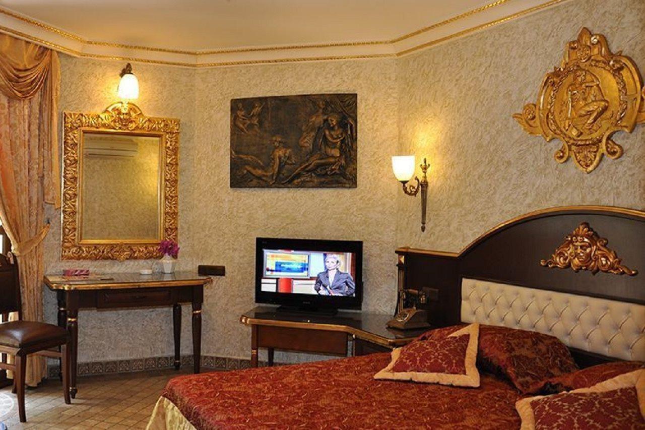 Yetkin Club Hotel 7/11