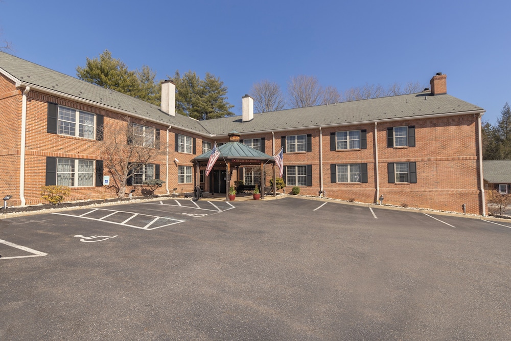 Brandywine River Hotel 28/35