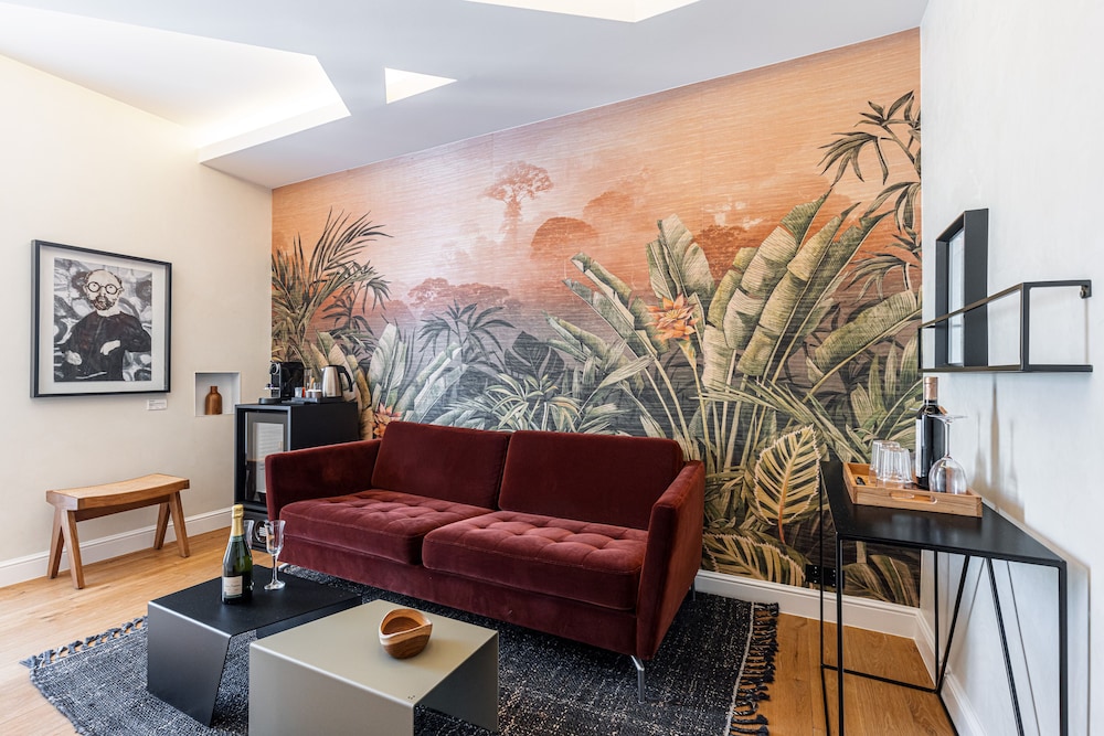 Le Dortoir Multi Storey Luxury Suites 35/50